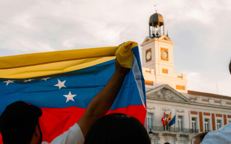 photo of flag of Venezuela in plaza